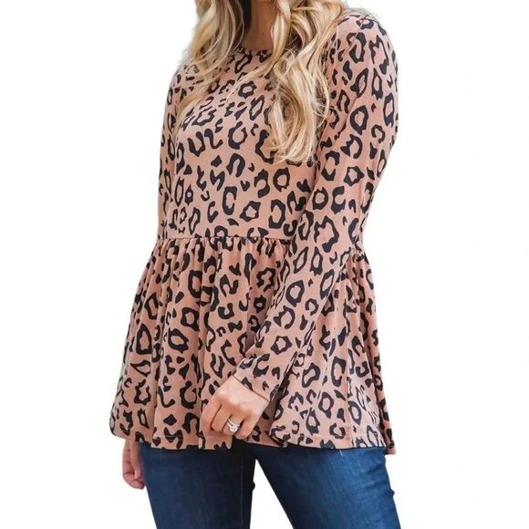 Tickled teal Tops - 1634‎ Boho Leopard Animal Print Top Blouse Size Small